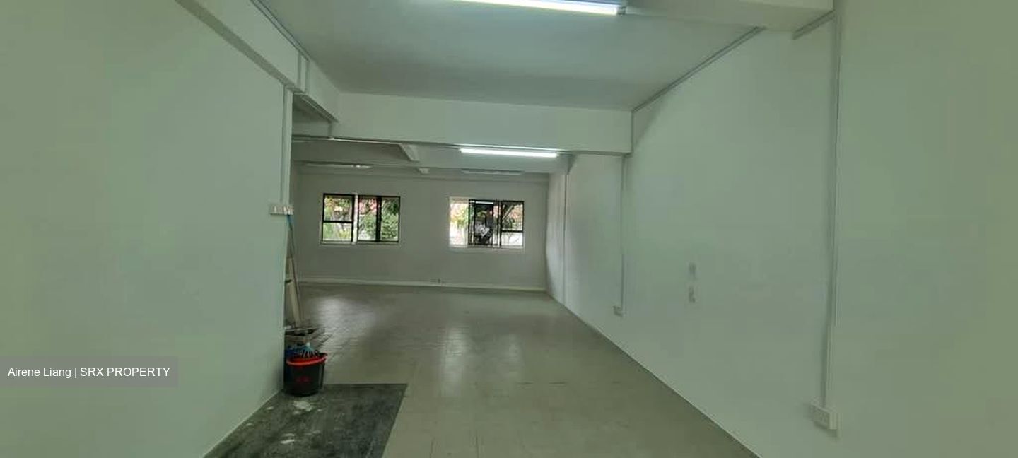 Macpherson Road (D13), Office #591317611